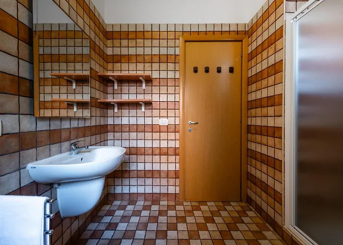 Leoncavallo Retreat Apartment